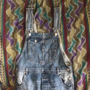 We The Free new w/o tags overalls size 27